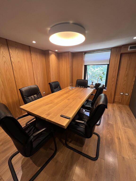 Office for Rent in the Center Near Toptani