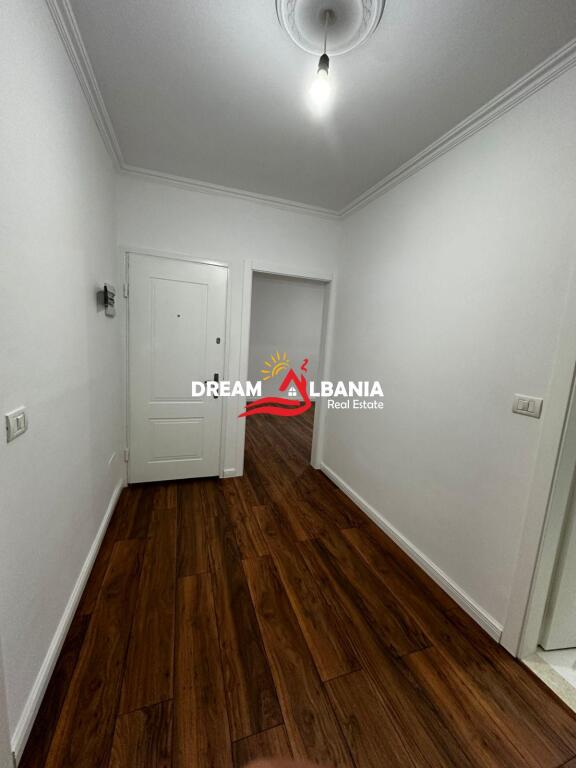 Apartament 1+1 ne shitje ne Zonen e Vasil Shanto, prane Diplomat 2, ne Tirane (ID 4119419)