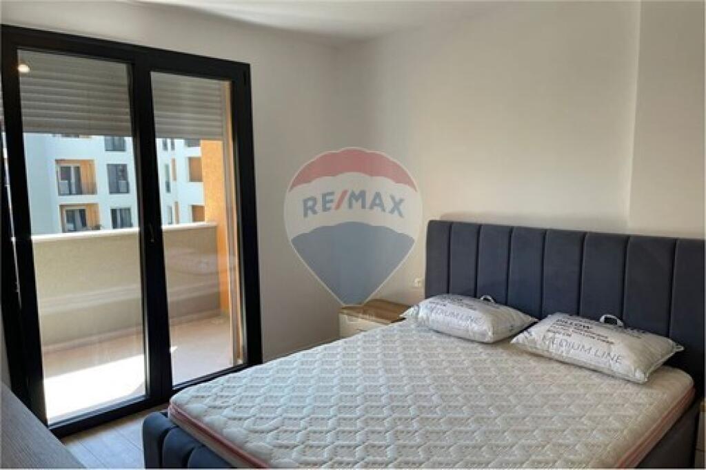 An apartment 1+1 is available for rent at Zirkon.