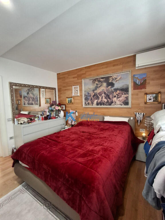 3+1 Apartment for Sale – Paris Commune, Tirana