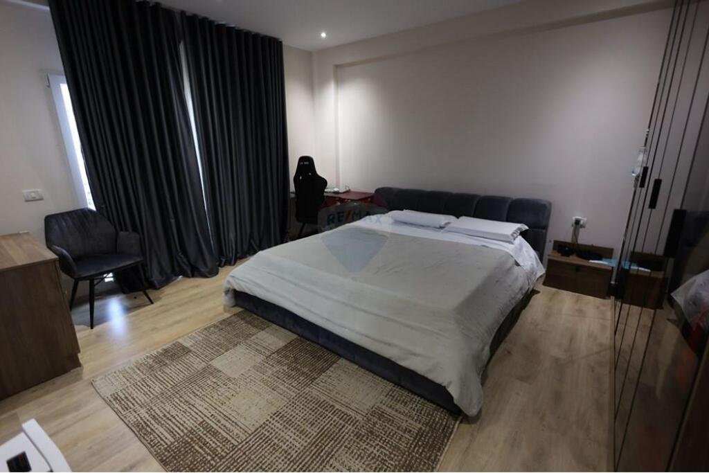 Apartament 3+1 ne shitje te Lake Land Residence!