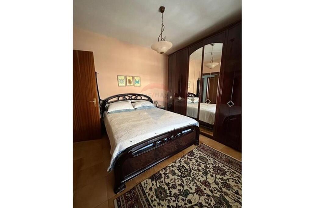 2+1 apartment for sale in the Kika1 complex.