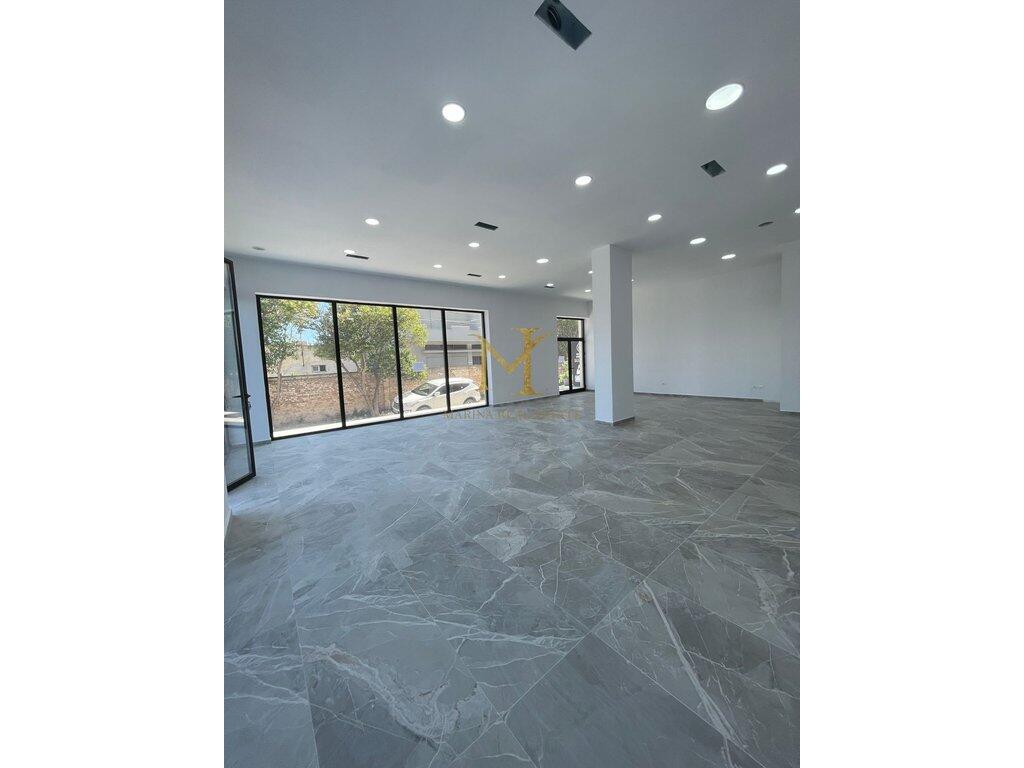 Ambient Biznesi me Qira – 100 m² në Spitallë, Durrës!!