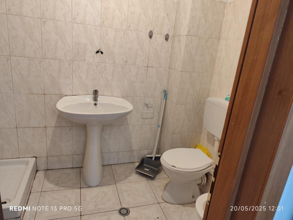 Apartament 1+1 per shitje tek Fusha e Aviacionit 