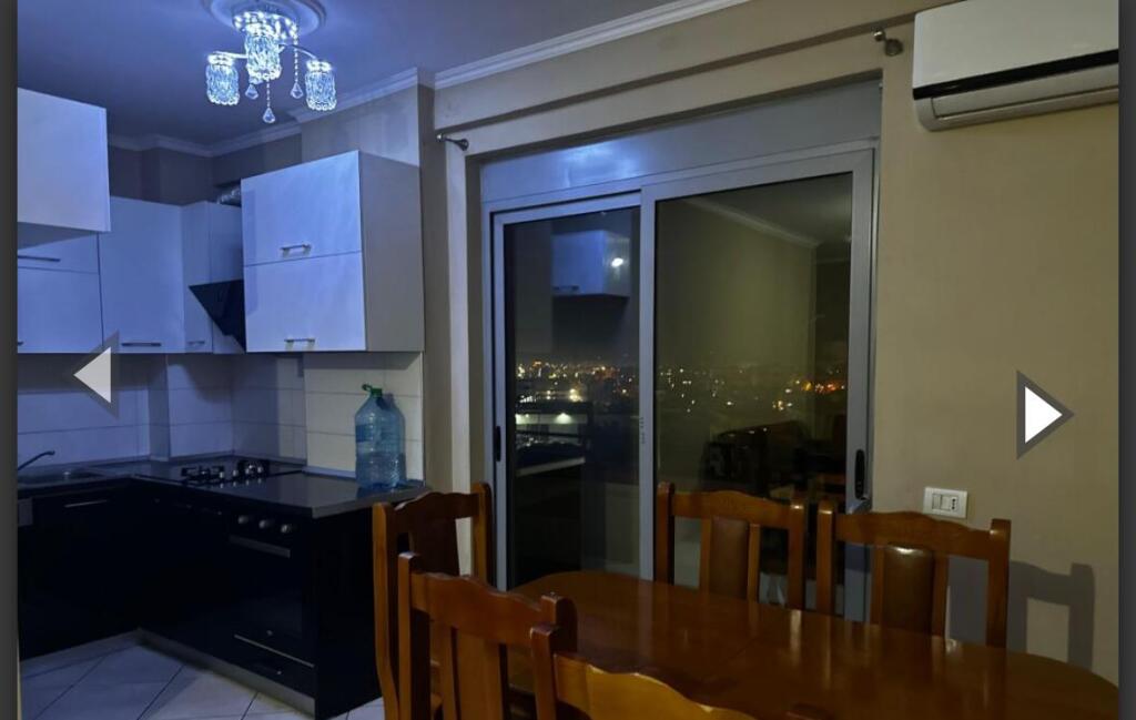 2+1 apartment for rent in Caza Italia