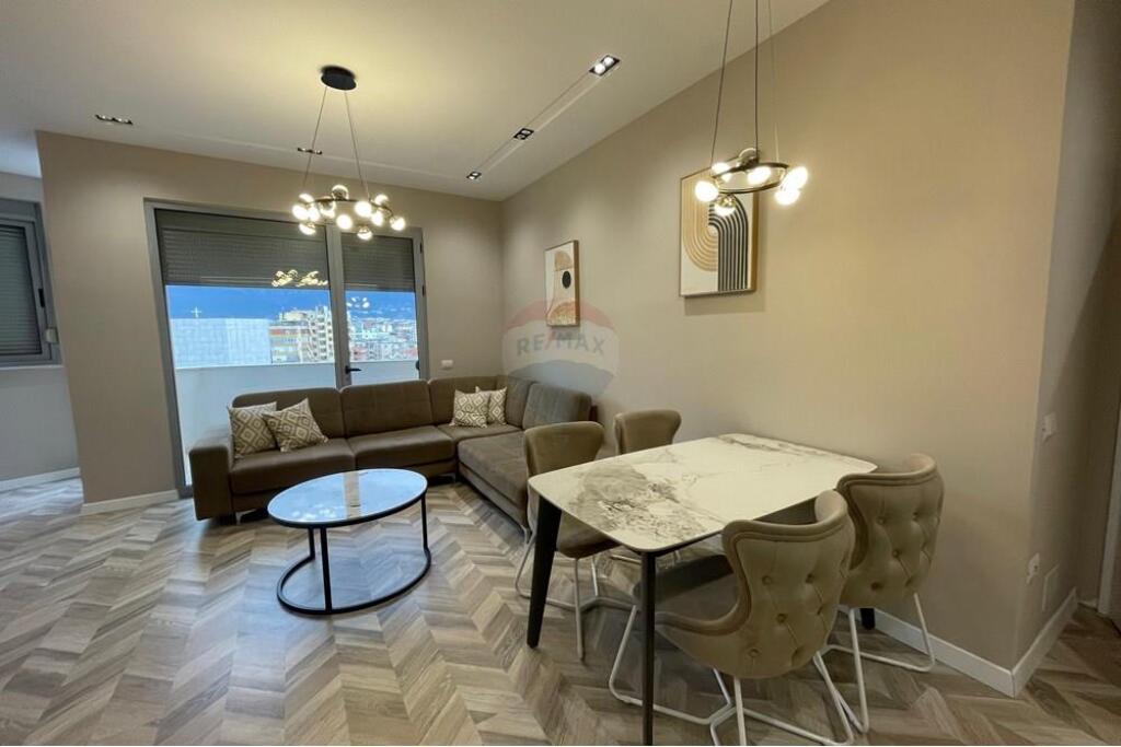 Jepet Apartament 2+1|+2 Me Qera Ne Qender
