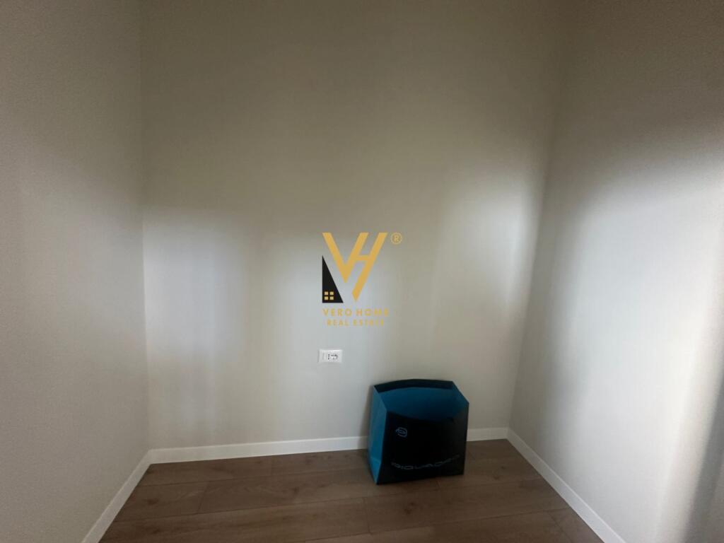 SI AFFITTA VILLA DUE PIANI IN VIA DELLE VILLE, LUNDER 1.500 EURO