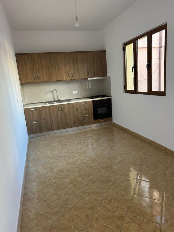 House for rent 2+1 Kamez