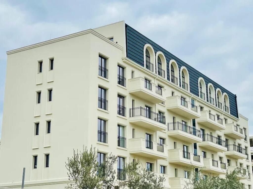 Apartment for sale!!