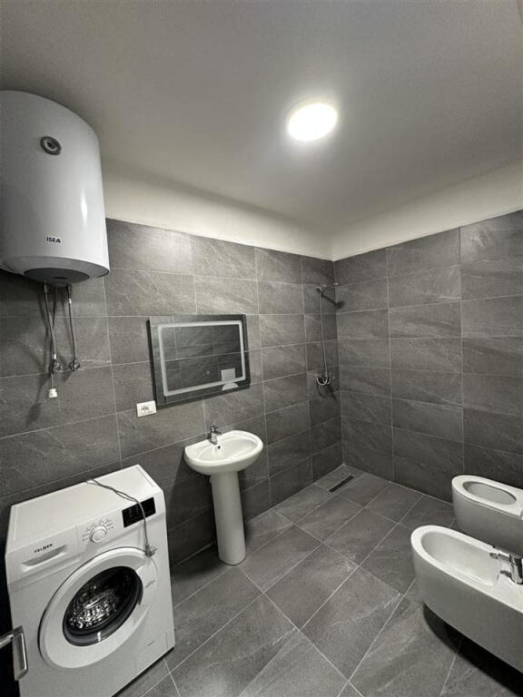 Appartamento in Affitto 1+1 a Astir (ID B2101111) Tirana.