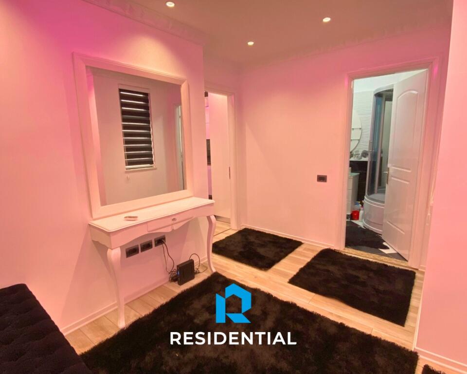 Ne Fresk, Jepet Me Qira Super Apartament 2+1 Me Mobilim Modern!