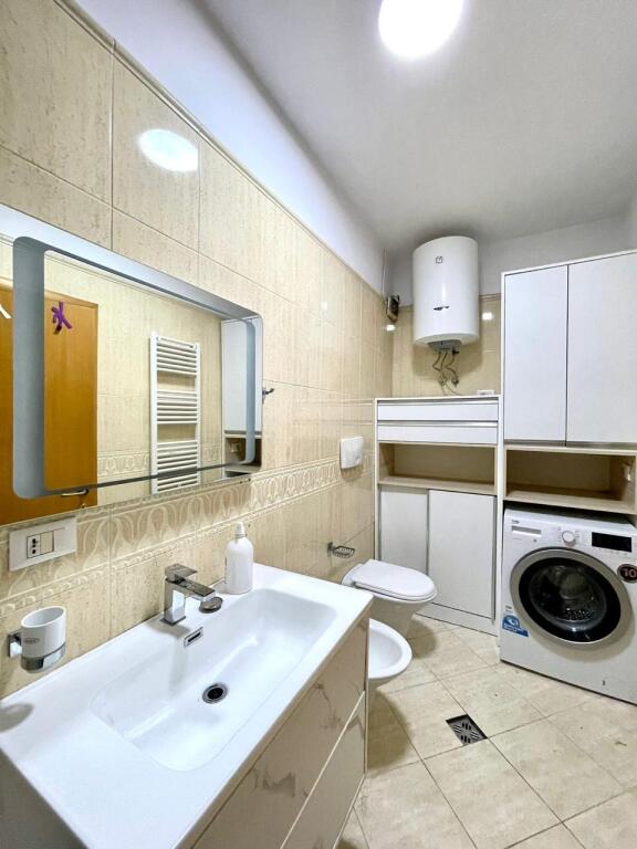 Apartament 1+1 me qira tek Kika1 ne Komune