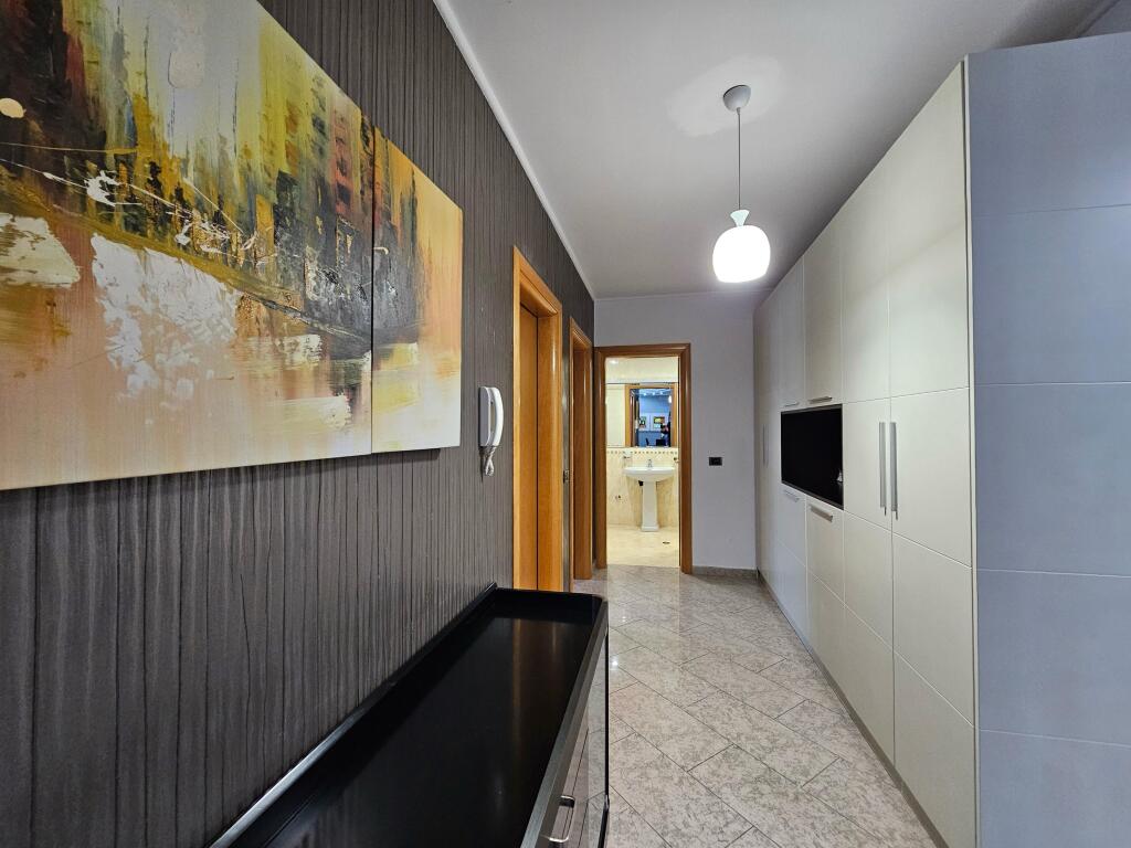 Jepet Apartament 2+1 Me Qera Tek Ambasada Amerikane