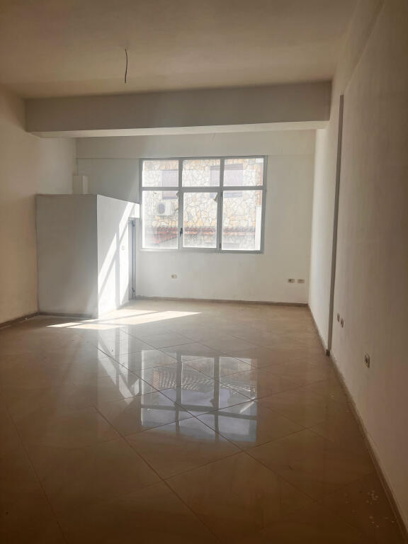 Commercial Unit for Sale – | Center, Elbasan