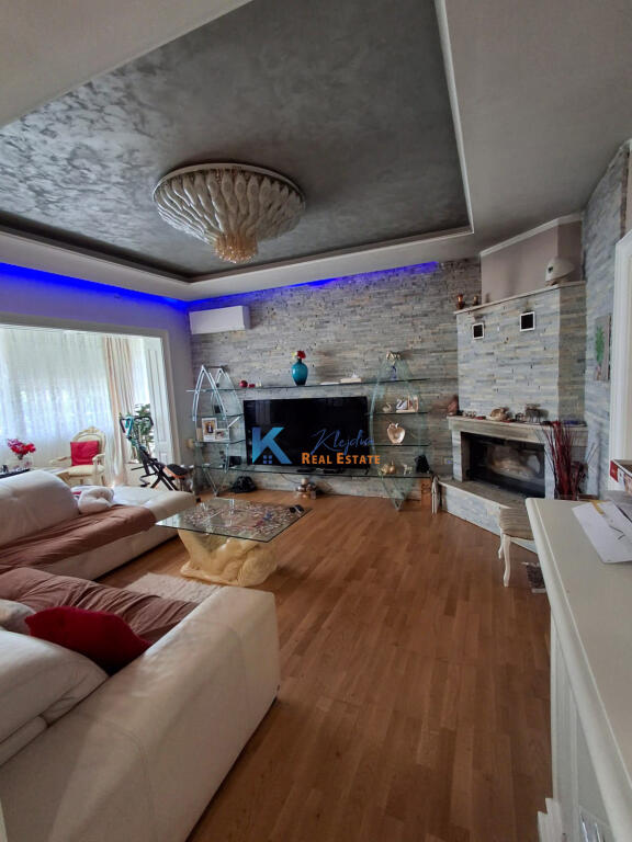 3+1 Apartment for Sale – Paris Commune, Tirana