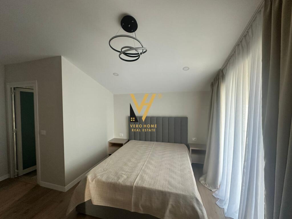 SI AFFITTA VILLA DUE PIANI IN VIA DELLE VILLE, LUNDER 1.500 EURO