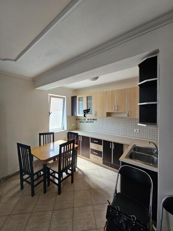 APPARTAMENTO IN AFFITTO 2+1 PAZARI I RI 60.000 LEK