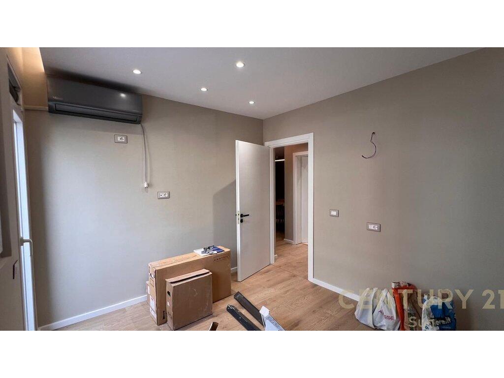 2+1+2 APARTMENT FOR SALE IN ASTIR!!