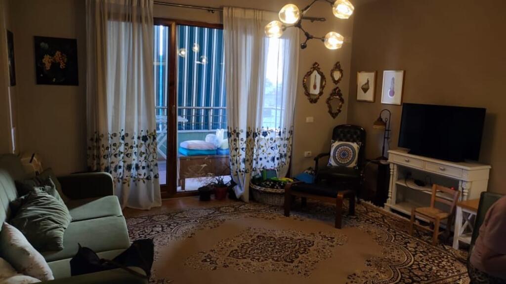 Apartament 2+1 per qira, Rruga e Kavajes!