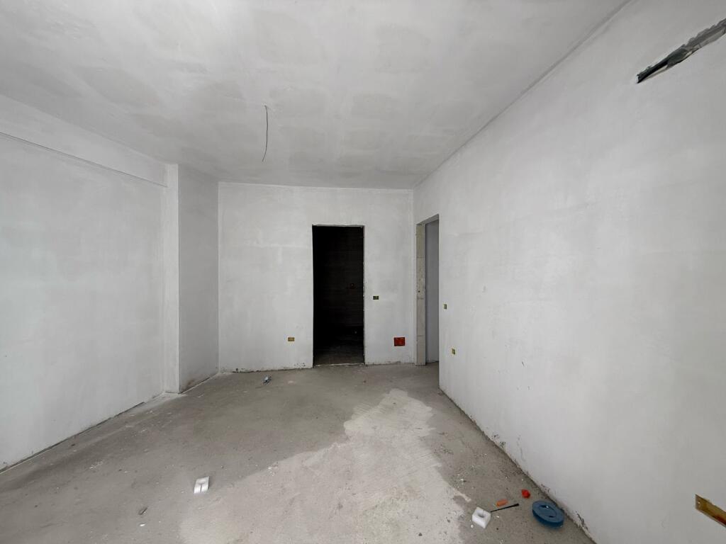 Paskuqan Shitet Apartament 2+1+2