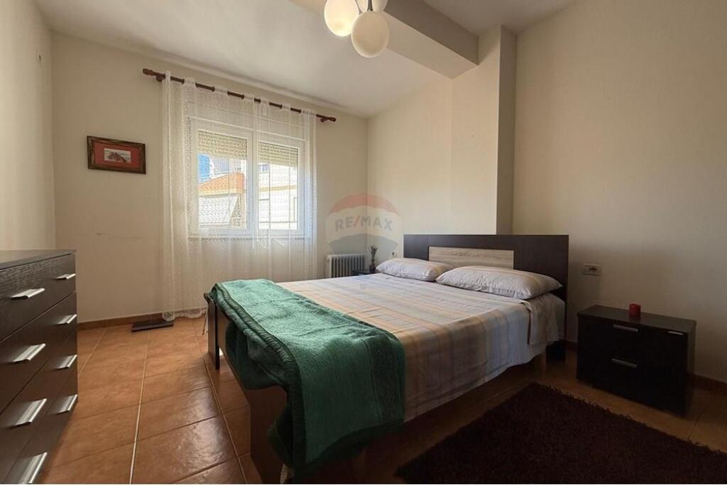 Apartment for rent 1+1 (Elb Street Old Mill)
