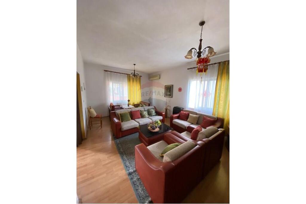 Apartment for Rent 2+1+2 Elbasan Street