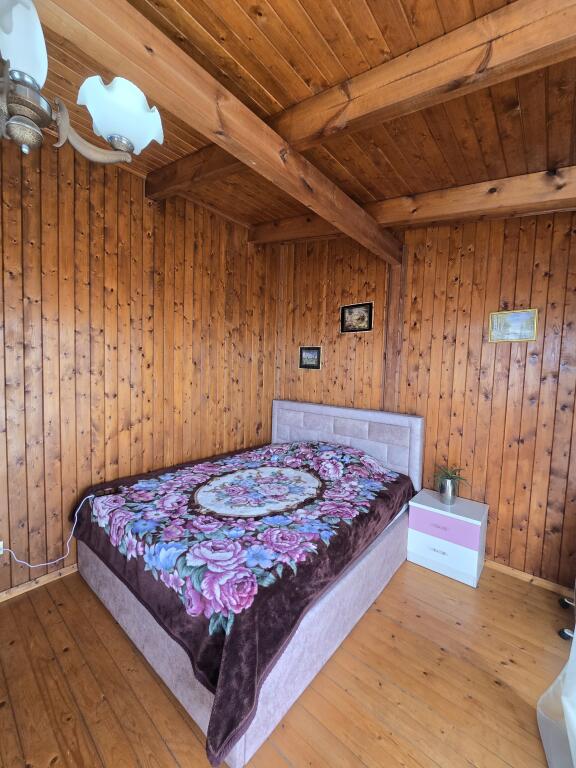 Apartament 1+1 për Shitje në Shkëmbin e Kavajës – Investim Ideal Pranë Detit!