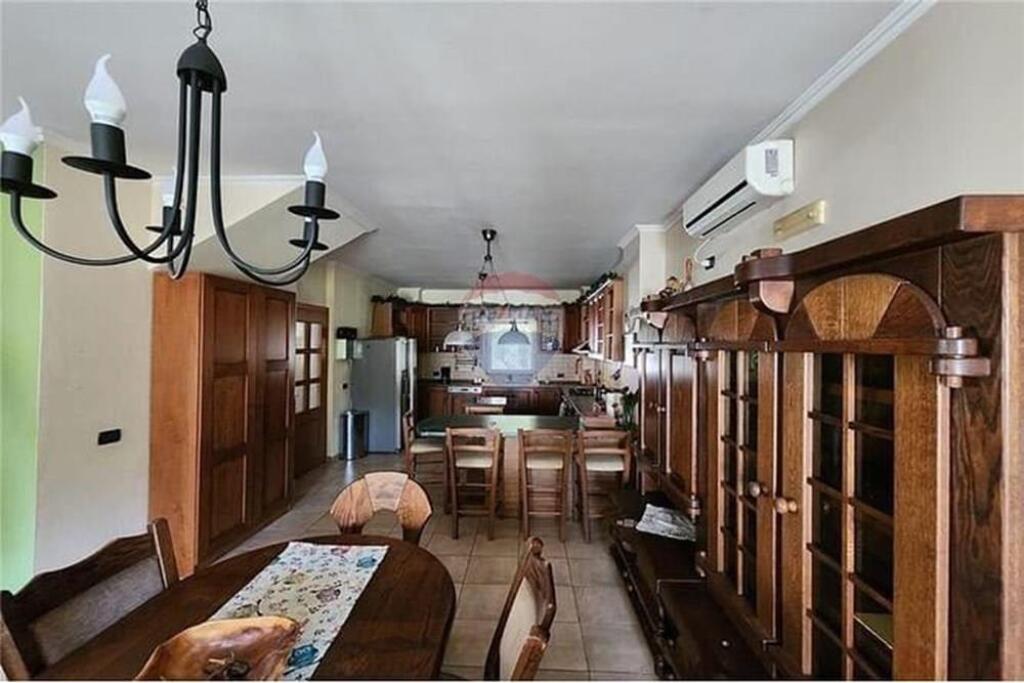 Apartament me qira