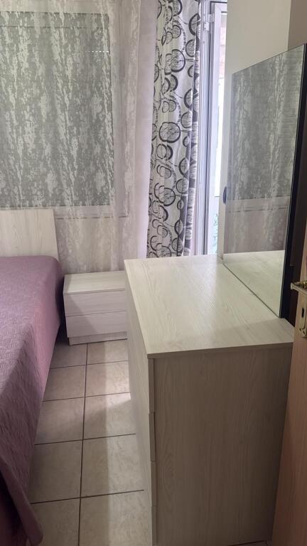 Affittasi appartamento 2+1+1 con balcone