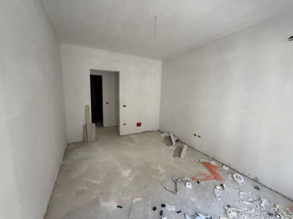 Paskuqan Shitet Apartament 2+1+2