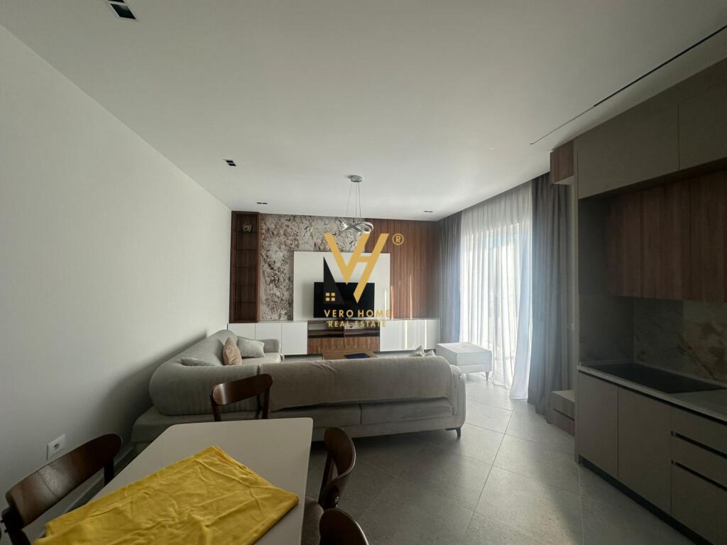 SI AFFITTA VILLA DUE PIANI IN VIA DELLE VILLE, LUNDER 1.500 EURO
