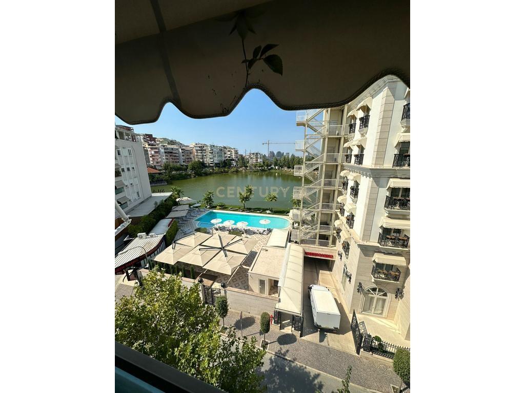 Appartamento 3+1+2T+2B in affitto – Lago Secco, Tirana! 1.200 € /Mese