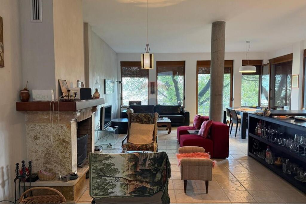 Villa for sale in Koder Vore!