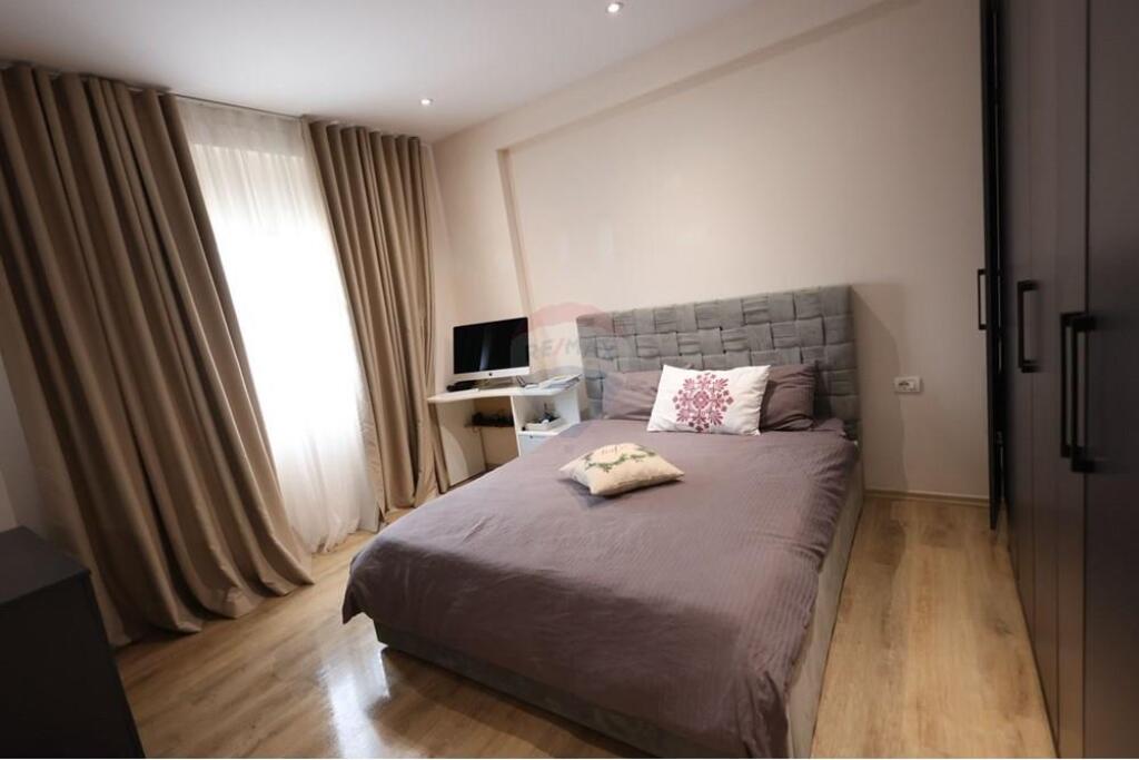 Apartament 3+1 ne shitje te Lake Land Residence!