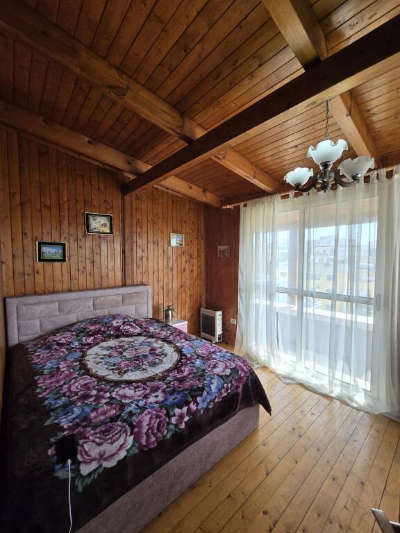 Apartament 1+1 për Shitje në Shkëmbin e Kavajës – Investim Ideal Pranë Detit!