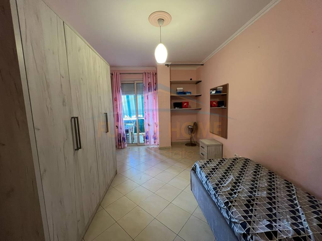 Vendesi Appartamento 2+1+2+Posto Auto, Don Bosko