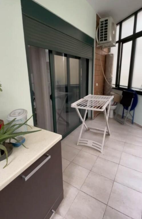 1+1, furnished, Kodra e Diellit, 500 euros