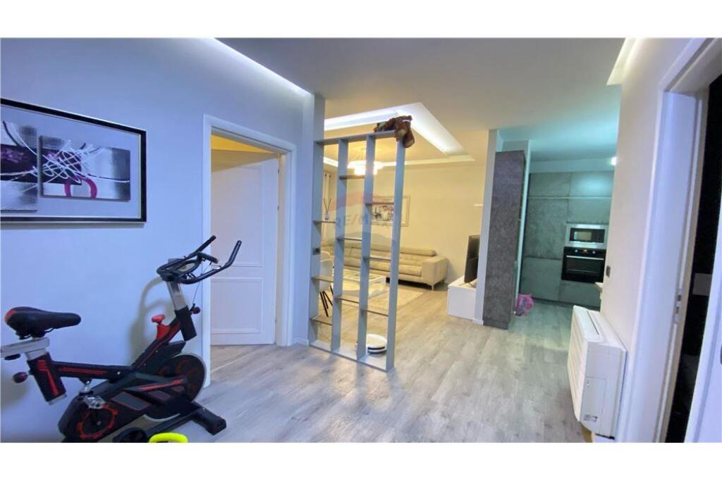 Apartament me qira 2+1 tek Rruga Elbasanit!