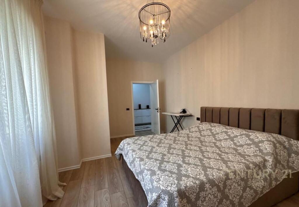 2+1+2 APARTMENT FOR RENT – NEAR THE ZOO GARDEN