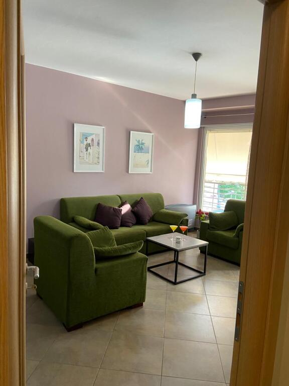 Apartment 2+1+2 for rent near the Faculty of Law.