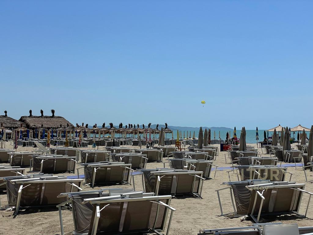 STUDIO ON THE FRONT LINE WITH A VIEW OF THE SEA, KAVAJAS ROCK, DURRES!