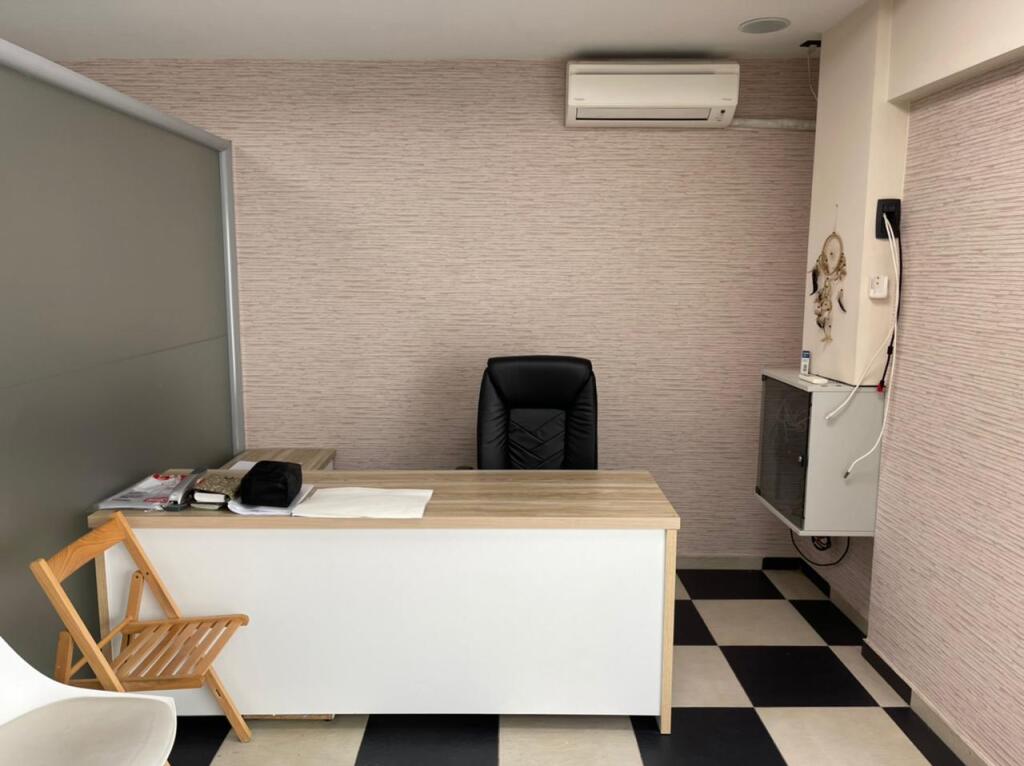 Business space for rent in Wilson Square.