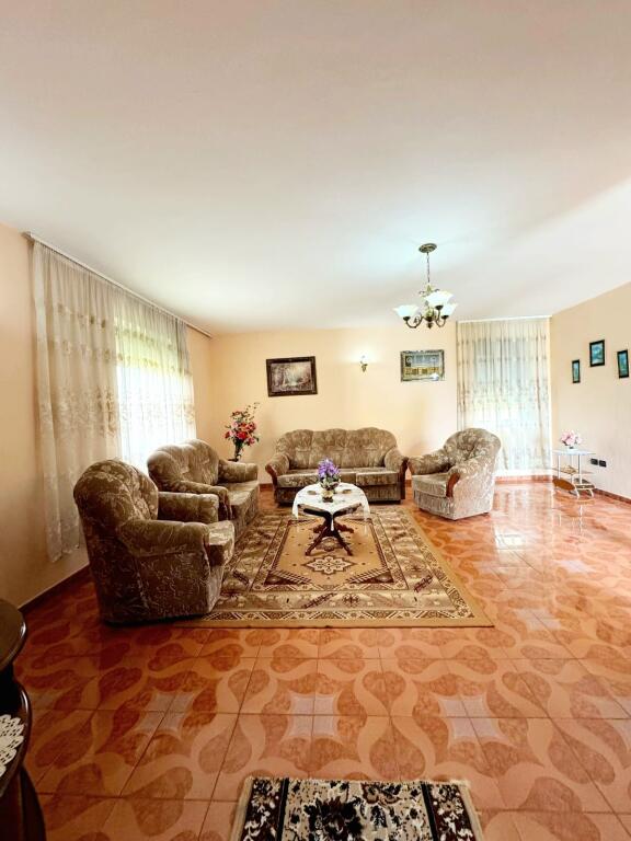 Kavaje, private house 2 floors + papafingo (usable), promenade "Taulantia", near the northern ring road, Kavaje