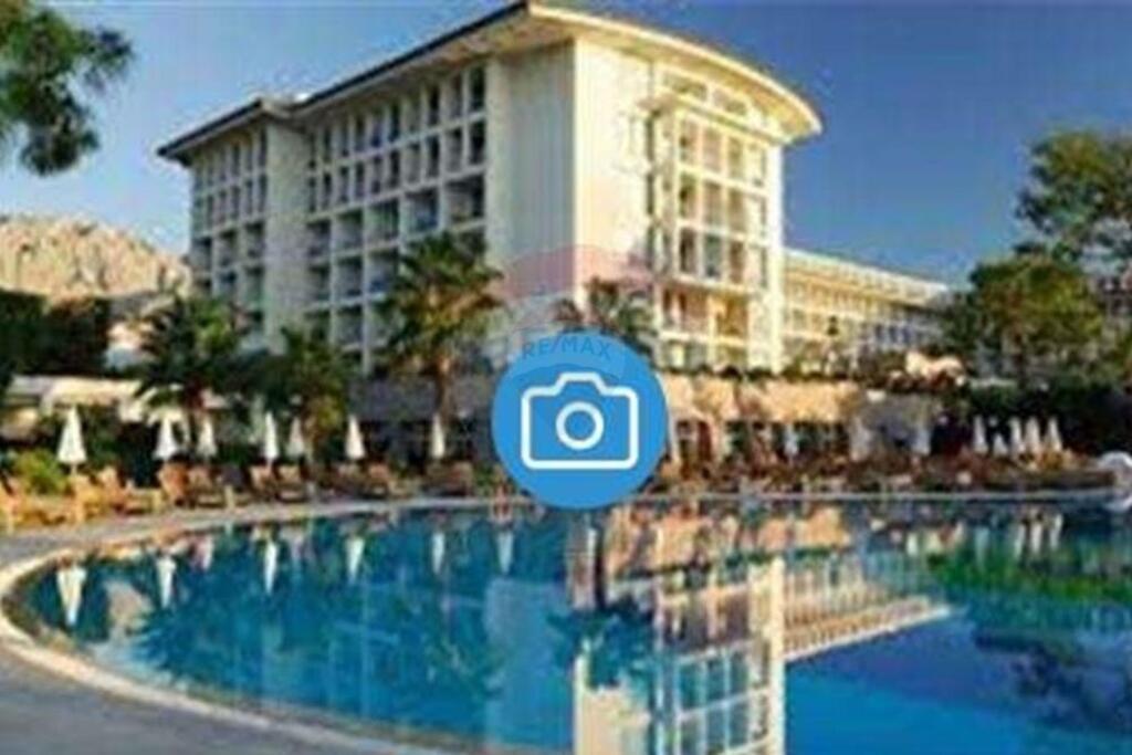 Super Resort per Shitje, 108 dhoma Hoteli &amp; SPA!