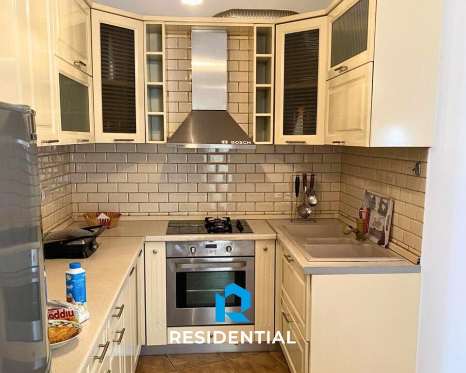 Ne Fresk Jepet Me Qira Apartament 1+1 I Mobiluar!