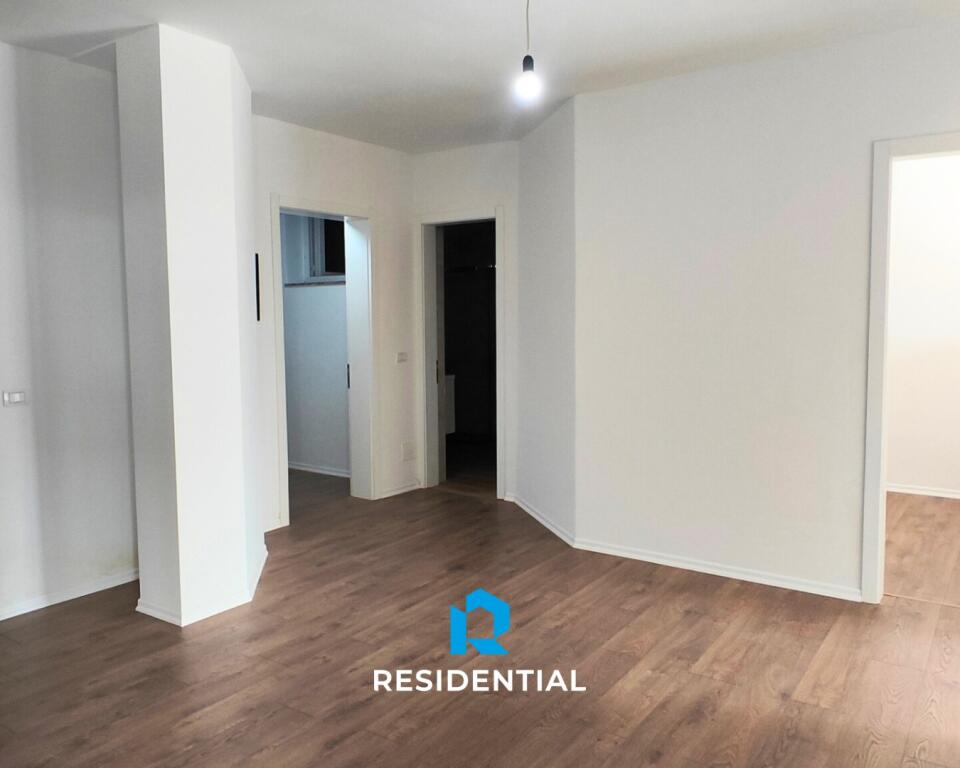 In Linze si vende un appartamento 3+1 con giardino.