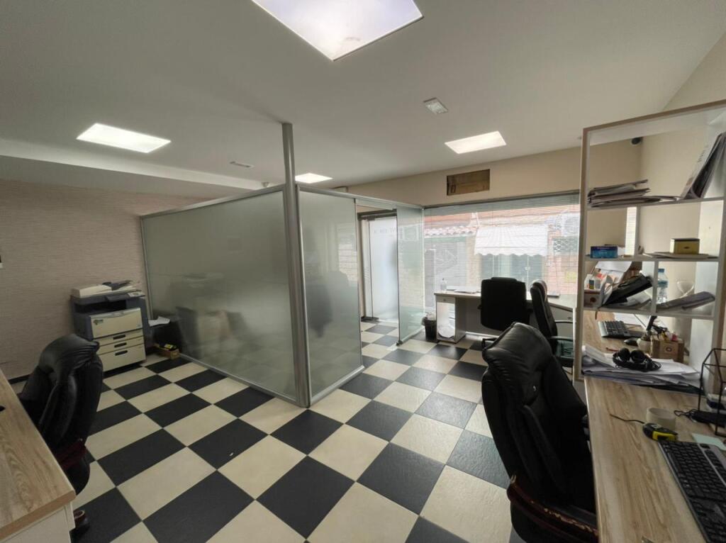 Business space for rent in Wilson Square.