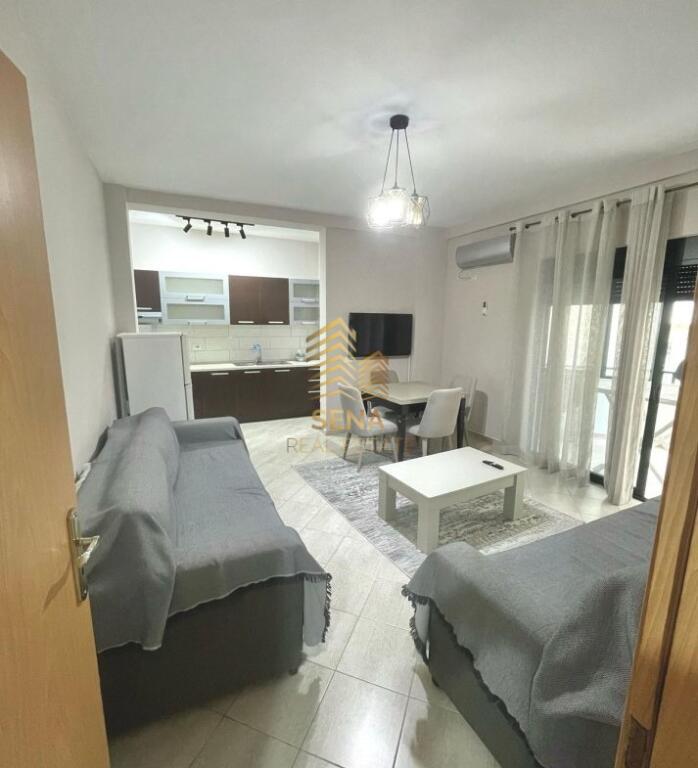 Affitto, Appartamento 1+1, Kodra e Diellit, 450 Euro/Mese - 0692096050