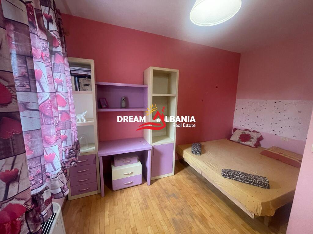 Duplex in affitto in una villa a 3 piani in Via Jordan Misja, vicino a Gener 2 a Tirana (ID 4251382)