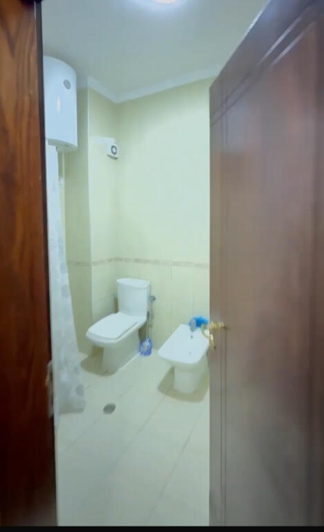 A 2+1 apartment is available for rent in Don Bosko, near Qazim Turdiu school.